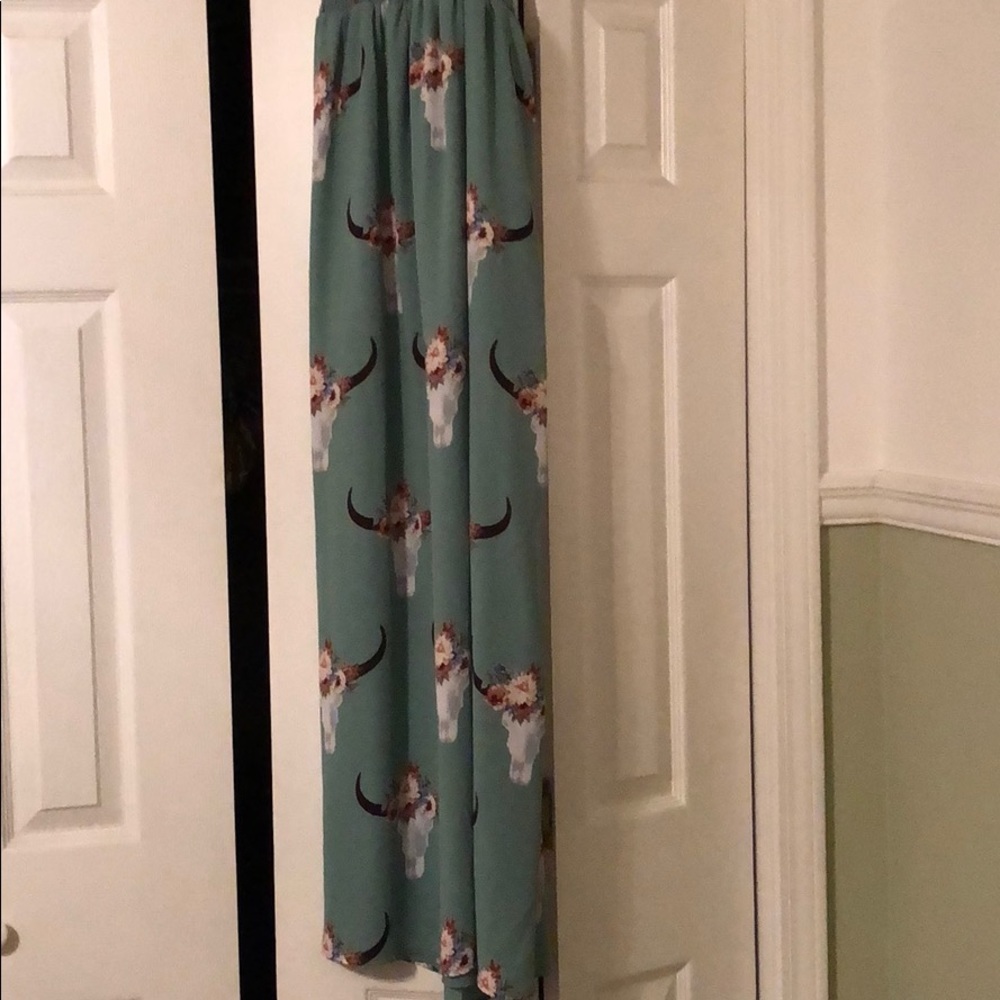 Women’s maxi skirt
